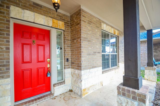 8906 Hostler Drive, Tomball, TX 77375