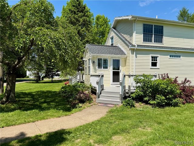 1355 Brant North Collins Road, Brant, NY 14111