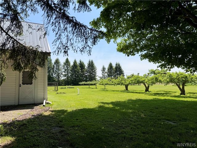 1355 Brant North Collins Road, Brant, NY 14111