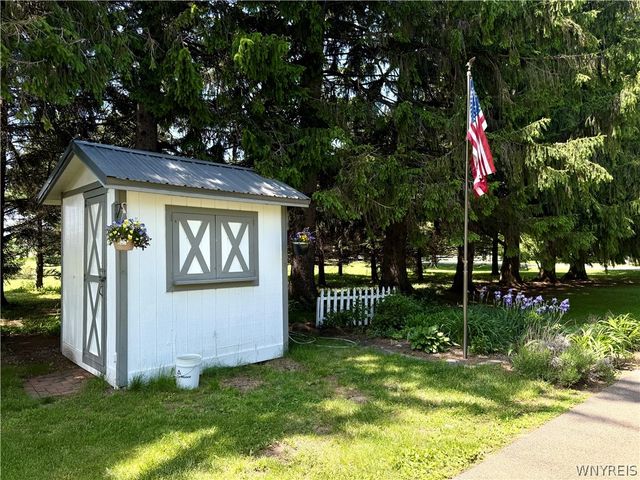 1355 Brant North Collins Road, Brant, NY 14111