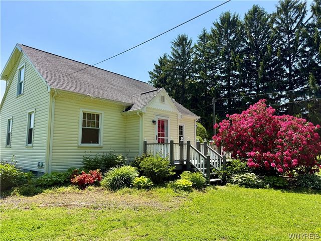 1355 Brant North Collins Road, Brant, NY 14111