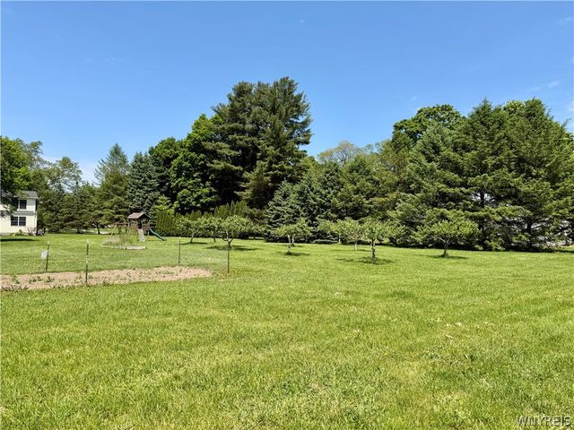 1355 Brant North Collins Road, Brant, NY 14111