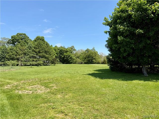 1355 Brant North Collins Road, Brant, NY 14111