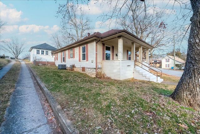 430 Price Avenue, Harrodsburg, KY 40330