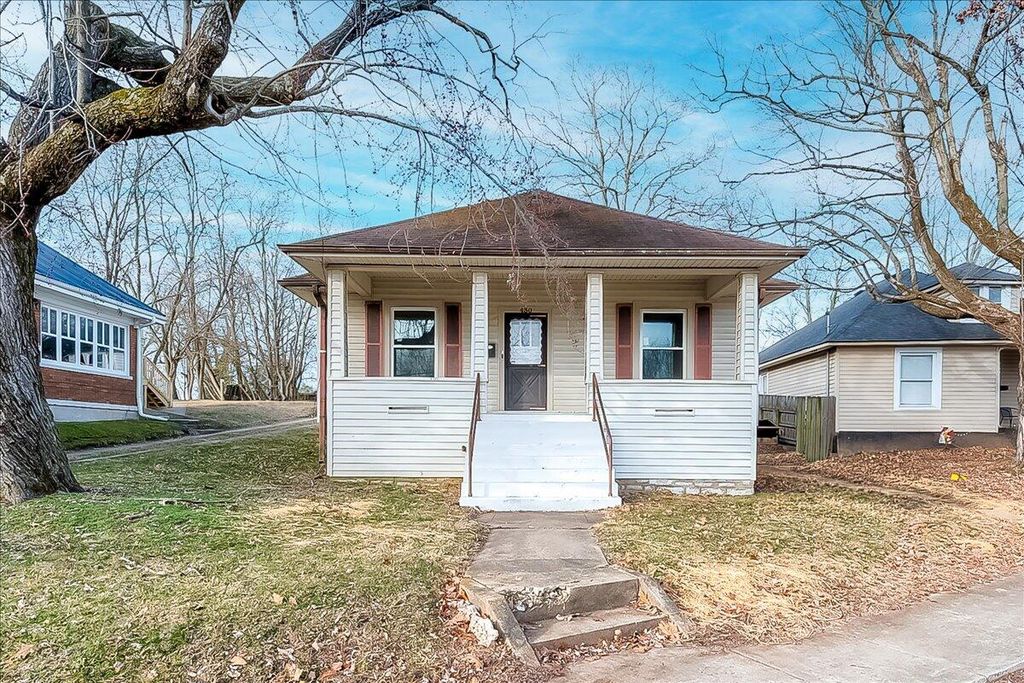 430 Price Avenue, Harrodsburg, KY 40330