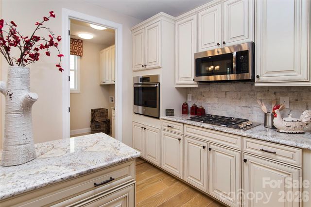 8941 Silver Springs Court, Charlotte, NC 28215