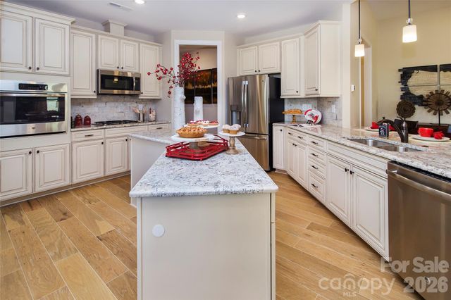 8941 Silver Springs Court, Charlotte, NC 28215