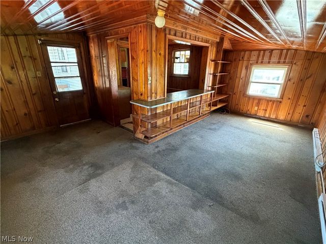1027 Austin Avenue, Akron, OH 44306