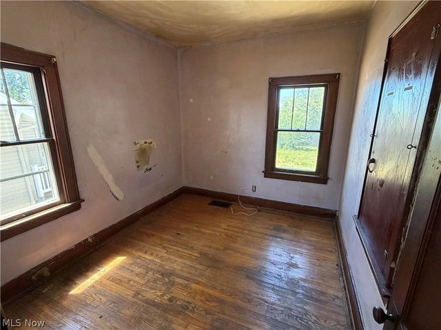 1027 Austin Avenue, Akron, OH 44306