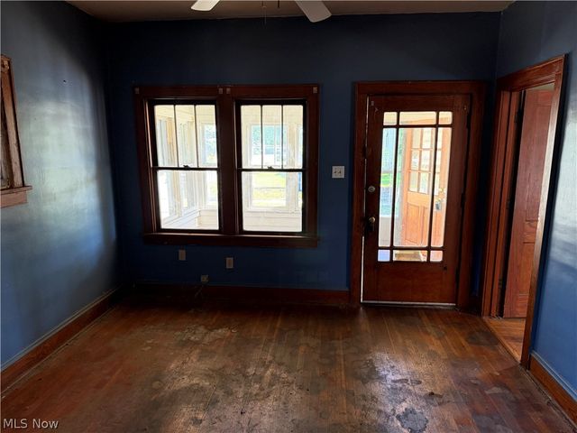 1027 Austin Avenue, Akron, OH 44306