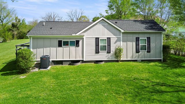 140 Worley Hill Top Road, Stearns, KY 42647