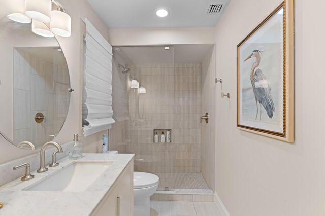 1050 Brooks Lane, Delray Beach, FL 33483