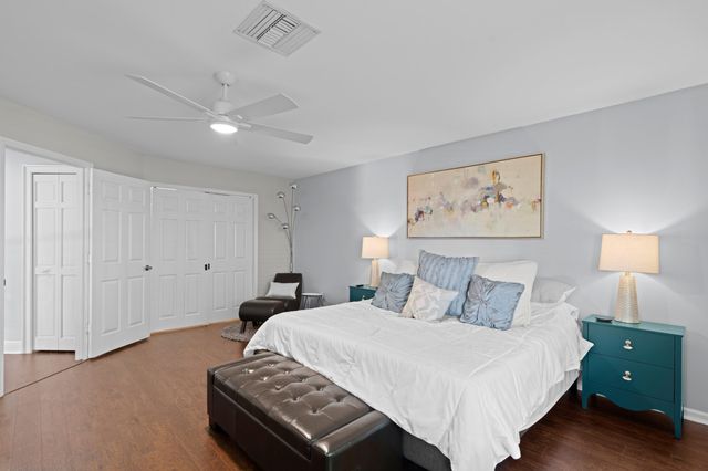 1050 Brooks Lane, Delray Beach, FL 33483