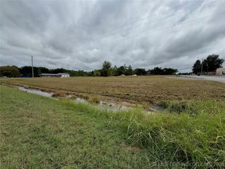 000 S 332 East Avenue, Coweta, OK 74429