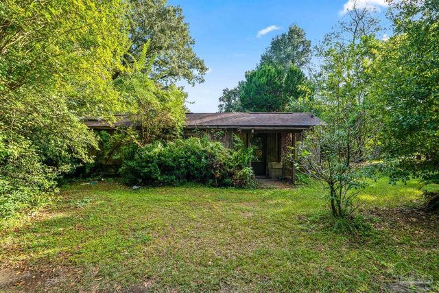 21 W Detroit Blvd, Pensacola, FL 32534