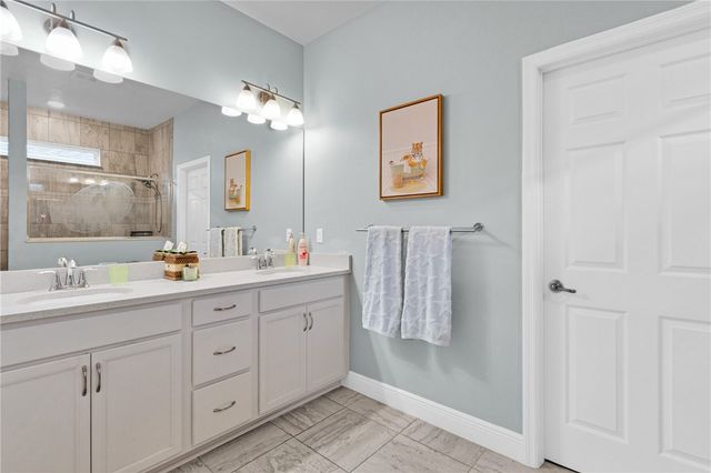 5950 Wild Olive Way, Vero Beach, FL 32966