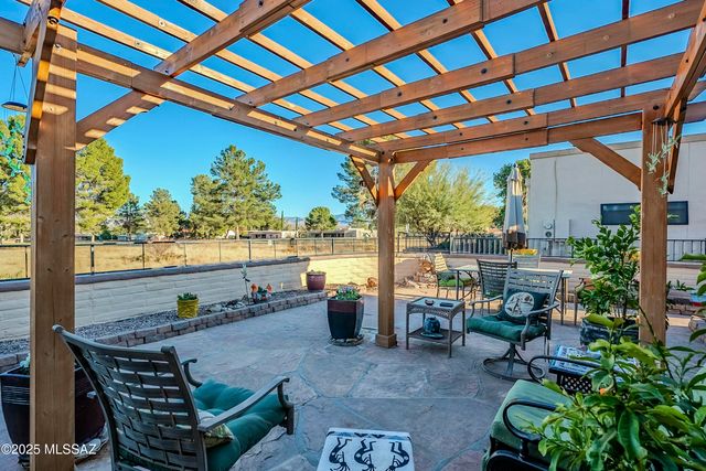 1232 N Paseo Del Cervato, Green Valley, AZ 85614