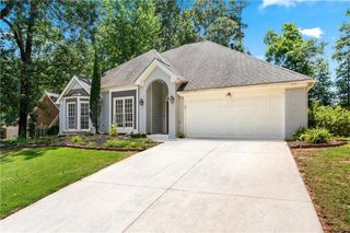 7051 Wind Run Way, Stone Mountain, GA 30087
