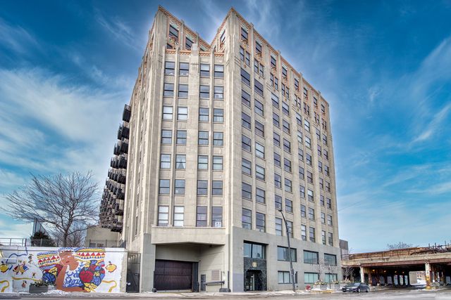 1550 S Blue Island Avenue 1111, Chicago, IL 60608