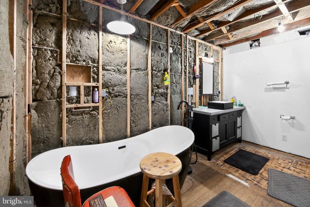 151 S READING AVE, Boyertown, PA 19512