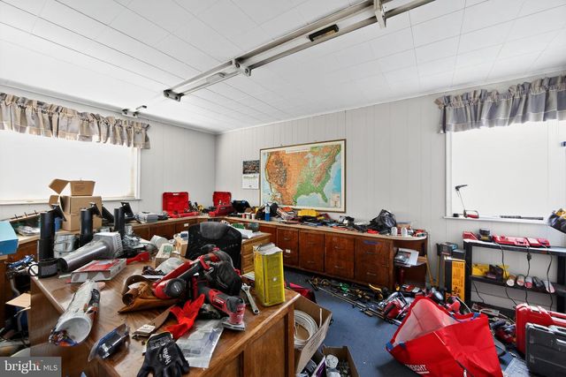 151 S READING AVE, Boyertown, PA 19512