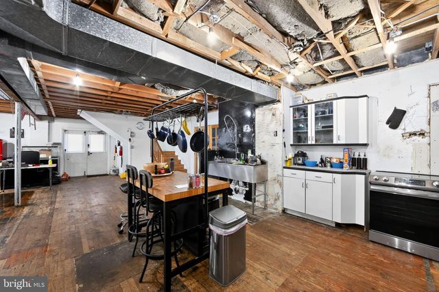 151 S READING AVE, Boyertown, PA 19512