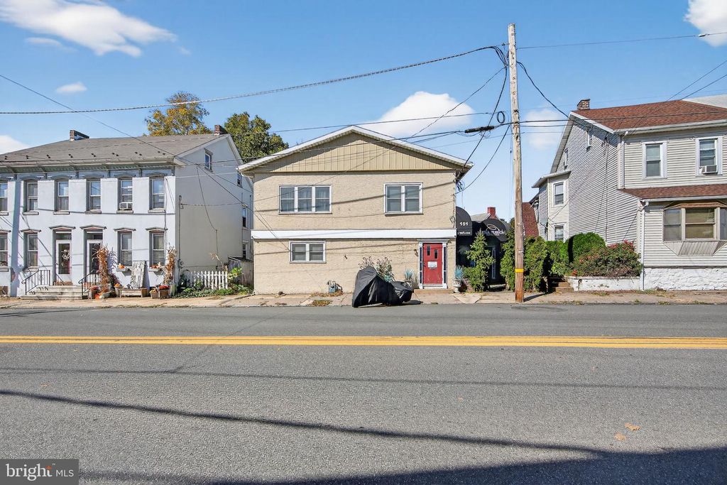 151 S READING AVE, Boyertown, PA 19512