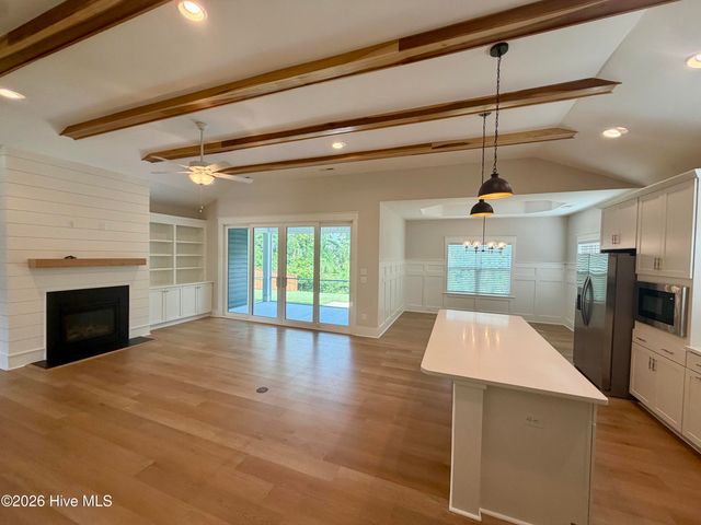 2528 Lakeside Circle, Wilmington, NC 28401