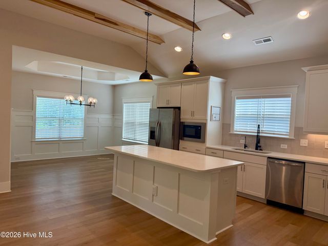 2528 Lakeside Circle, Wilmington, NC 28401