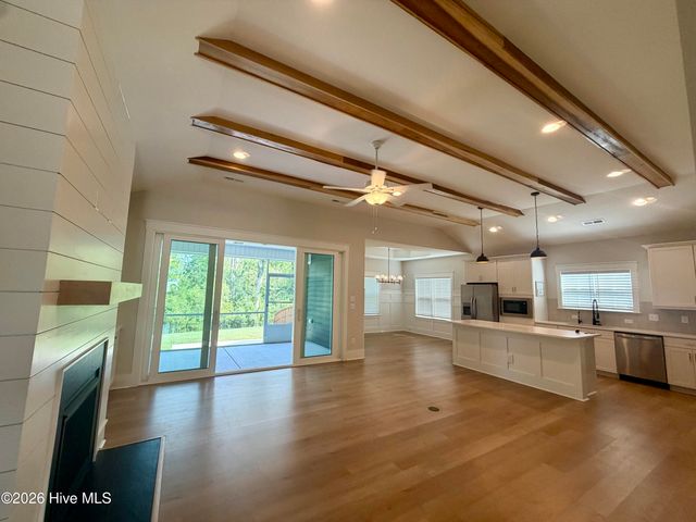 2528 Lakeside Circle, Wilmington, NC 28401