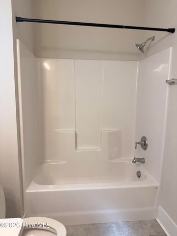 2528 Lakeside Circle, Wilmington, NC 28401