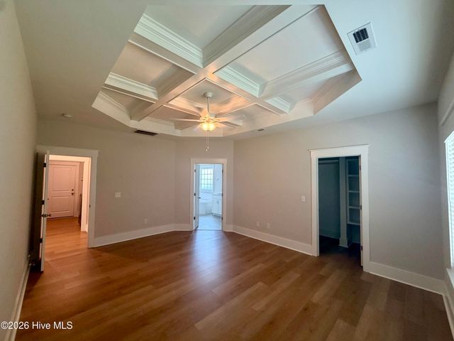 2528 Lakeside Circle, Wilmington, NC 28401