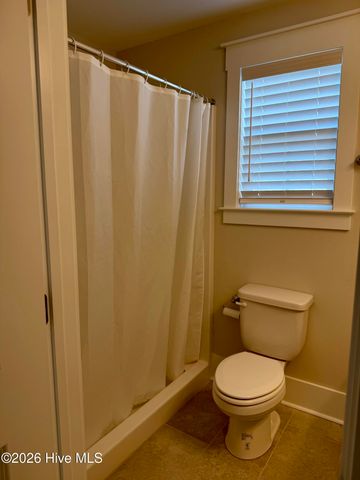 2528 Lakeside Circle, Wilmington, NC 28401