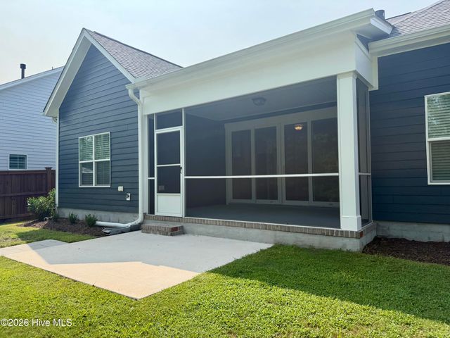 2528 Lakeside Circle, Wilmington, NC 28401