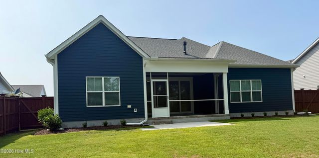 2528 Lakeside Circle, Wilmington, NC 28401