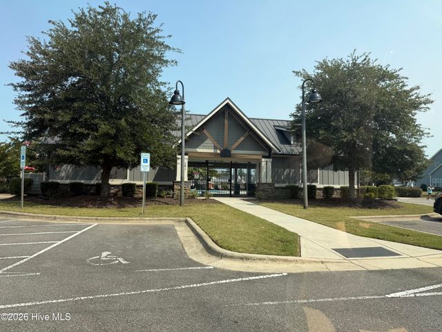 2528 Lakeside Circle, Wilmington, NC 28401