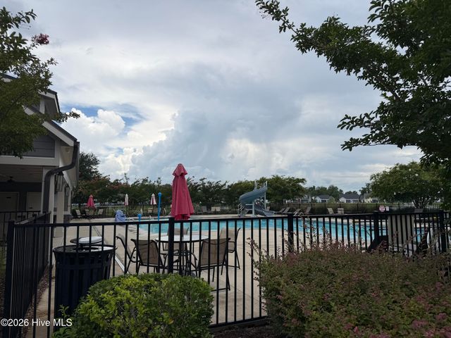 2528 Lakeside Circle, Wilmington, NC 28401