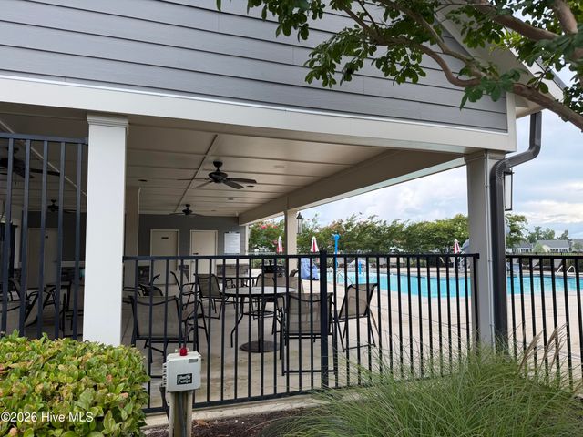 2528 Lakeside Circle, Wilmington, NC 28401