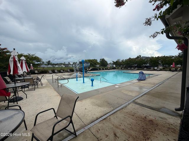 2528 Lakeside Circle, Wilmington, NC 28401