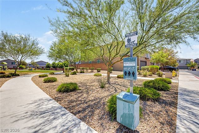 6326 Highledge Street, North Las Vegas, NV 89081