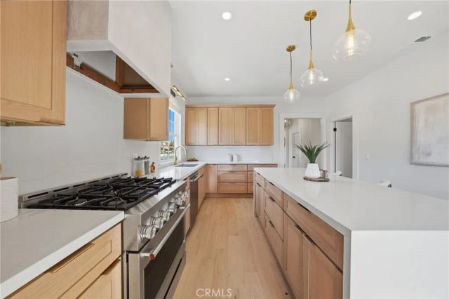 1958 32nd Street, San Diego, CA 92102