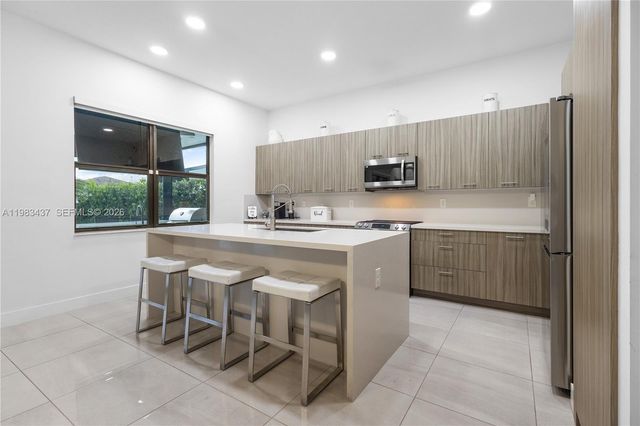 4335 SW 174th Ave, Miramar, FL 33029