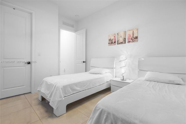 4335 SW 174th Ave, Miramar, FL 33029