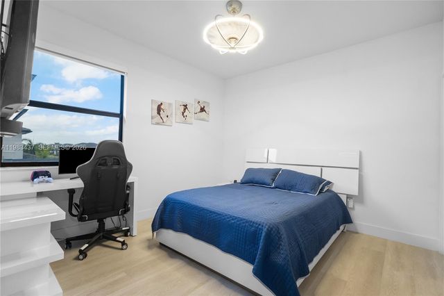 4335 SW 174th Ave, Miramar, FL 33029