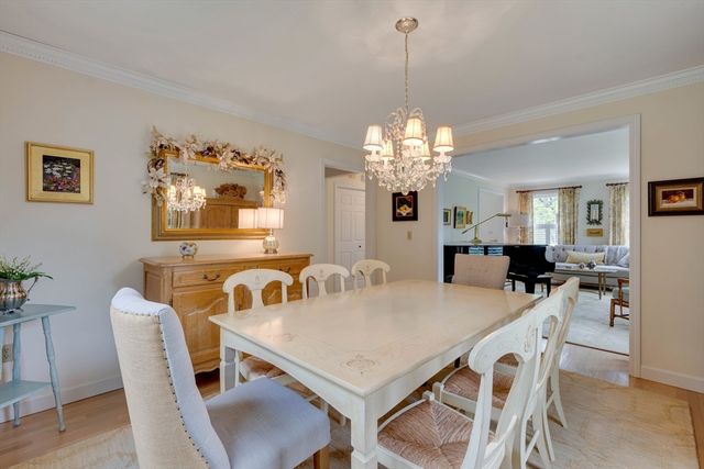 42 Spruce Road, North Reading, MA 01864