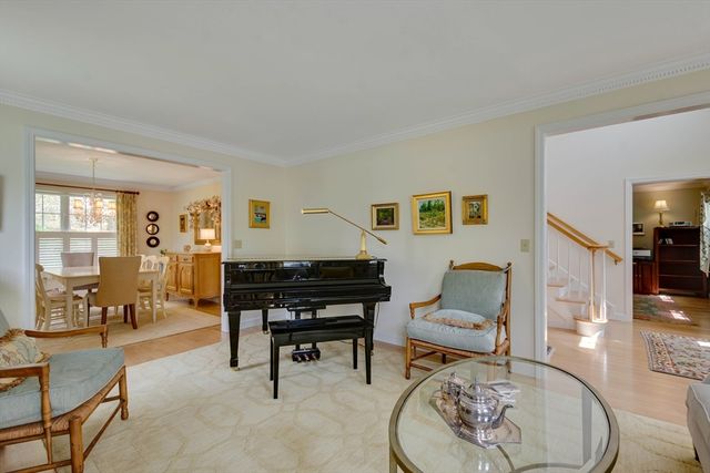42 Spruce Road, North Reading, MA 01864