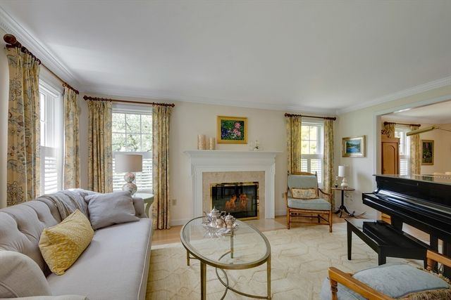 42 Spruce Road, North Reading, MA 01864