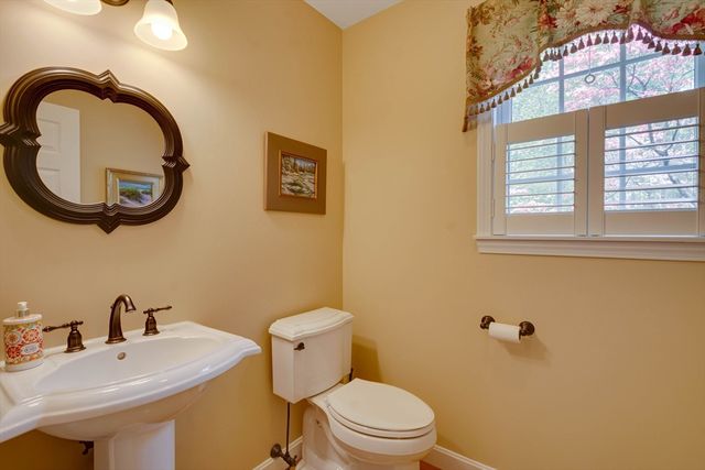42 Spruce Road, North Reading, MA 01864