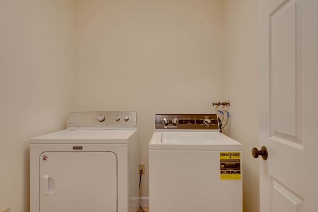 42 Spruce Road, North Reading, MA 01864