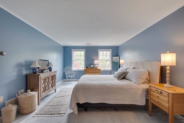 42 Spruce Road, North Reading, MA 01864